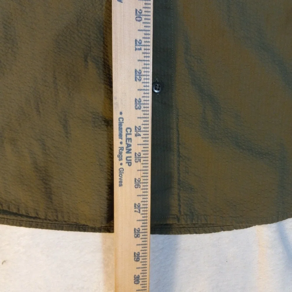 The North Face Shirt Men S Green Short Sleeve Button Collar Cotton pockets